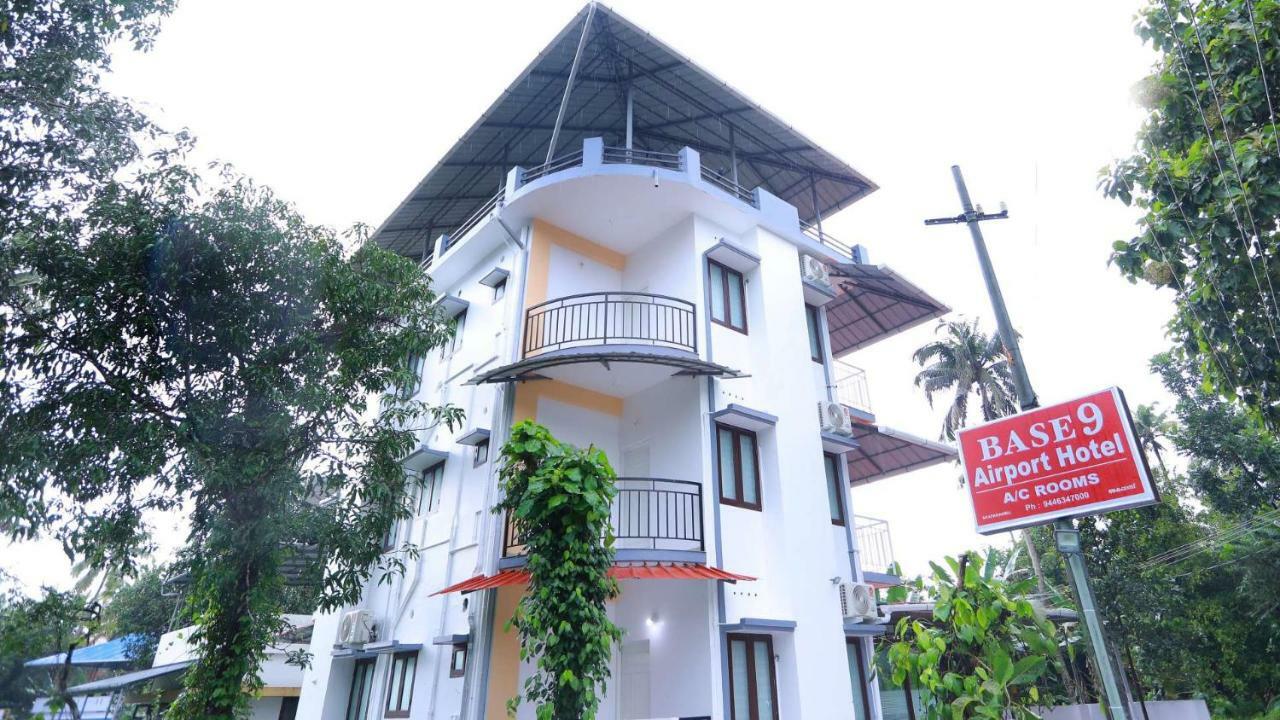 Base9 Cochin Airport Hotel Nedumbassery Exterior foto